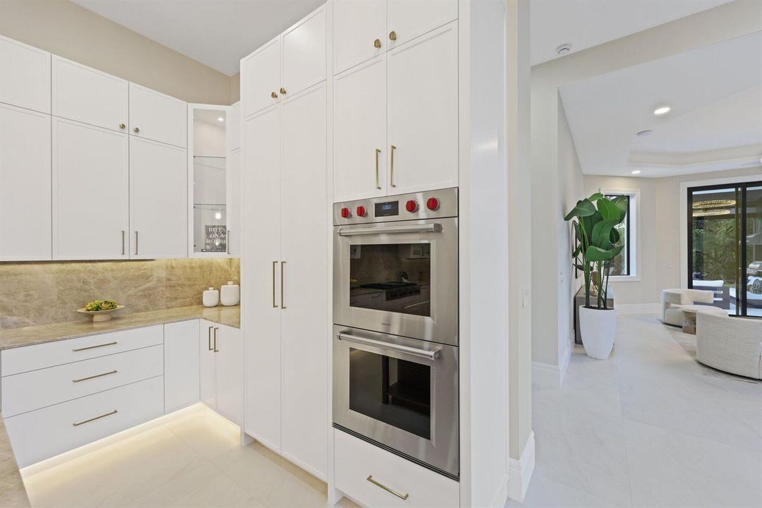 23 Coconut Ln - 33.jpg-SMALL