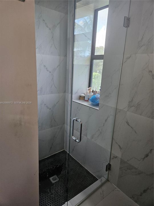 For Rent: $3,200 (3 beds, 2 baths, 1504 Square Feet)
