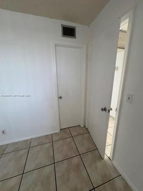 For Rent: $2,000 (2 beds, 2 baths, 1100 Square Feet)