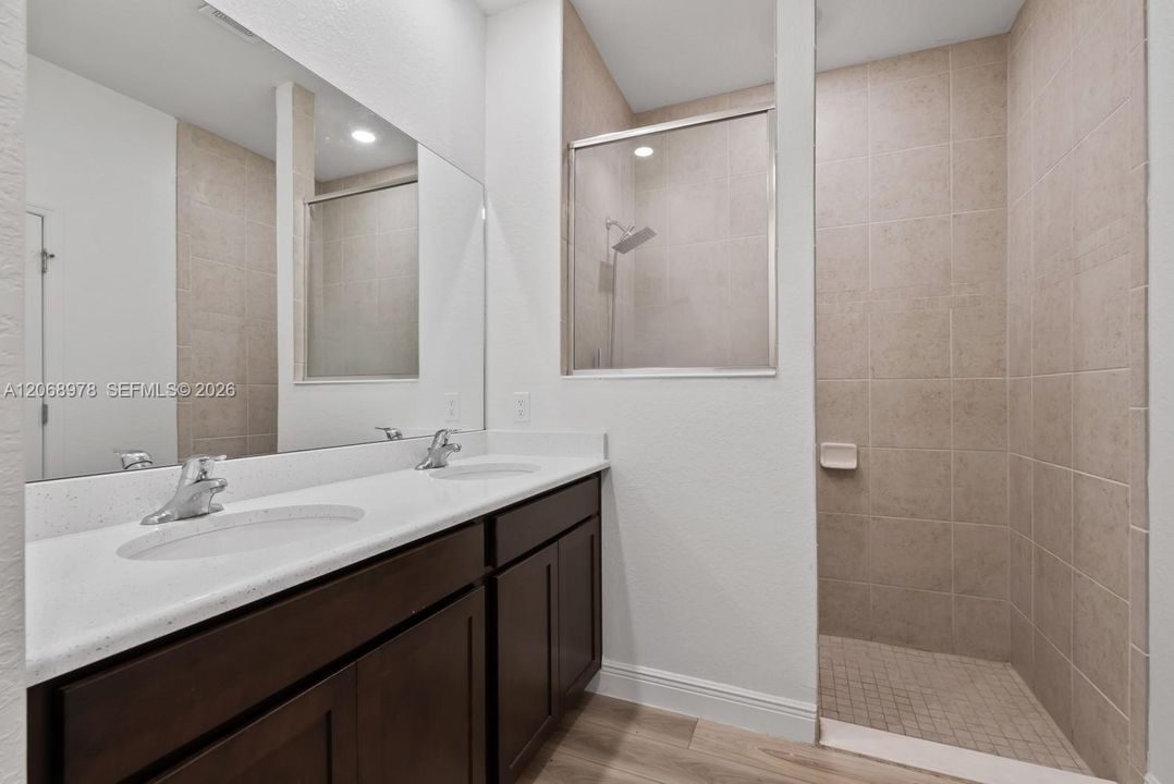 For Sale: $400,000 (3 beds, 2 baths, 0 Square Feet)