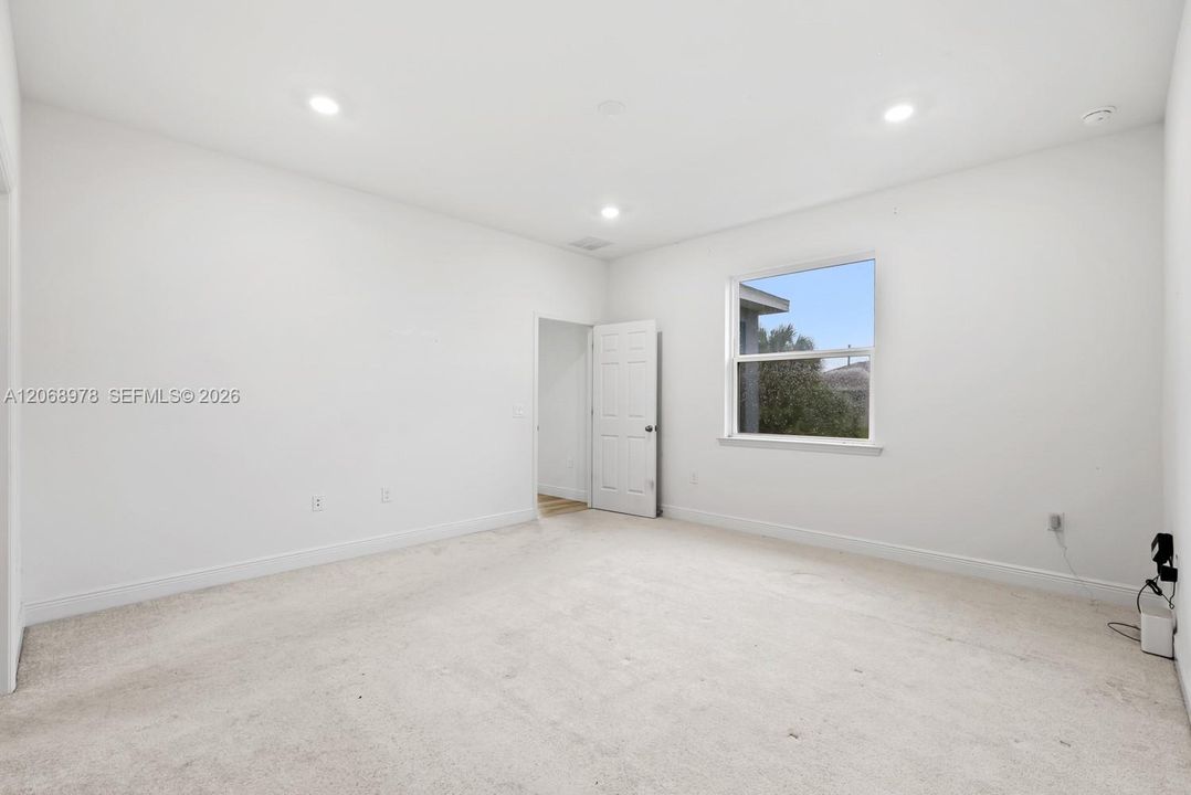 For Sale: $400,000 (3 beds, 2 baths, 0 Square Feet)
