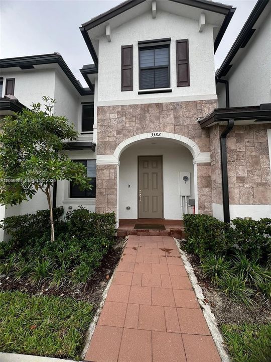 For Sale: $490,000 (3 beds, 2 baths, 1412 Square Feet)