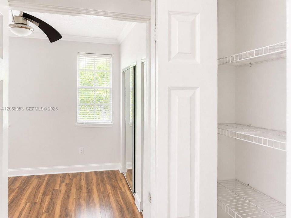 For Rent: $4,100 (3 beds, 2 baths, 1500 Square Feet)