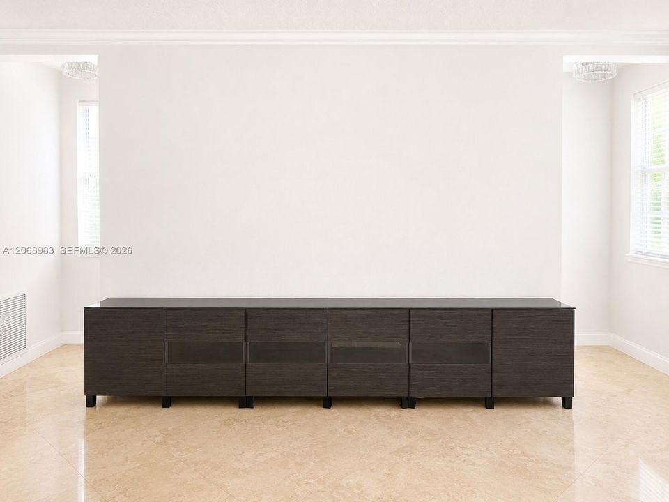 For Rent: $4,100 (3 beds, 2 baths, 1500 Square Feet)
