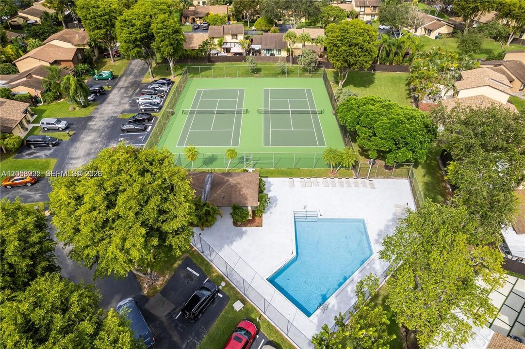 Community Tennis Court and Pool