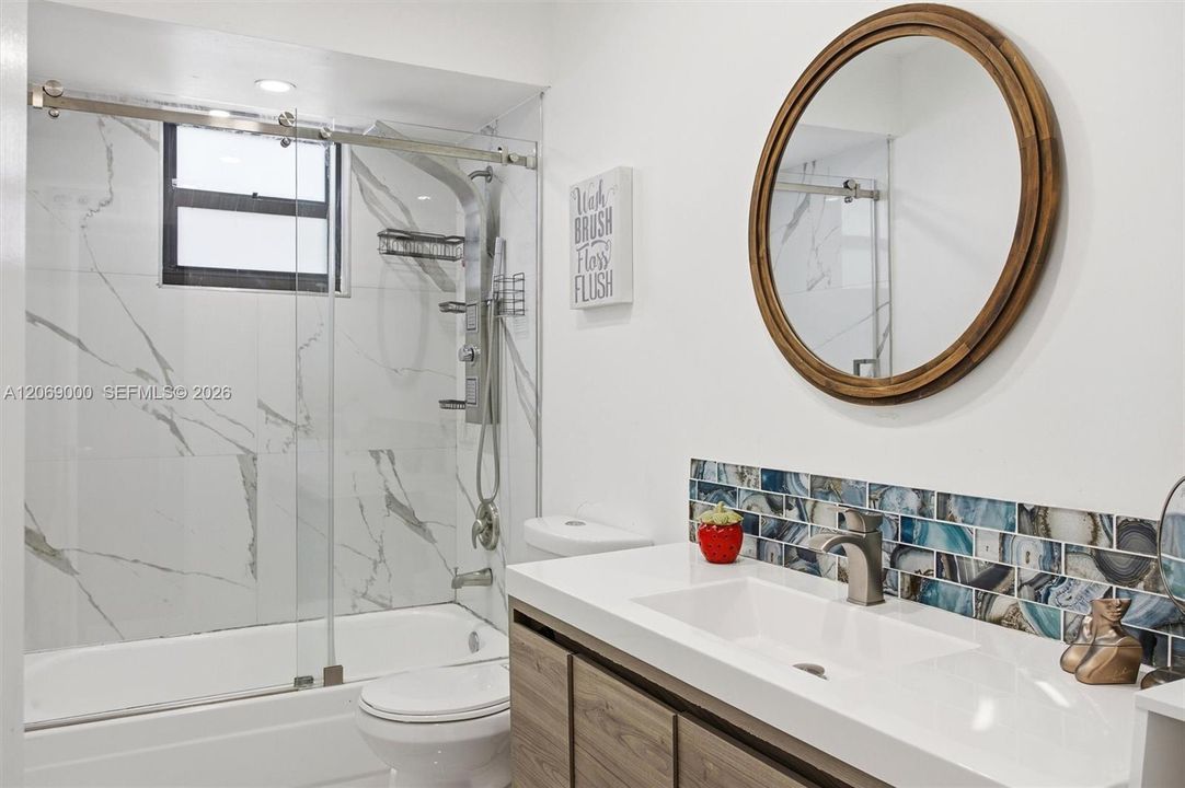 For Sale: $589,900 (3 beds, 2 baths, 1927 Square Feet)