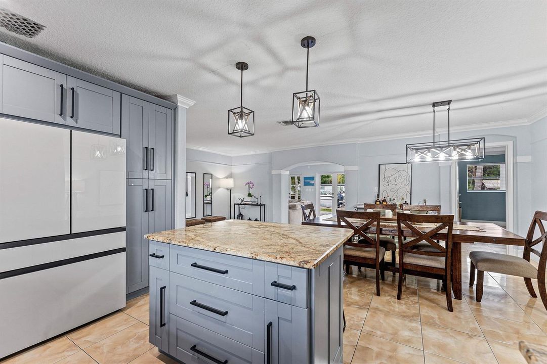 013-4481Southwest37thAvenue-FortLauderda
