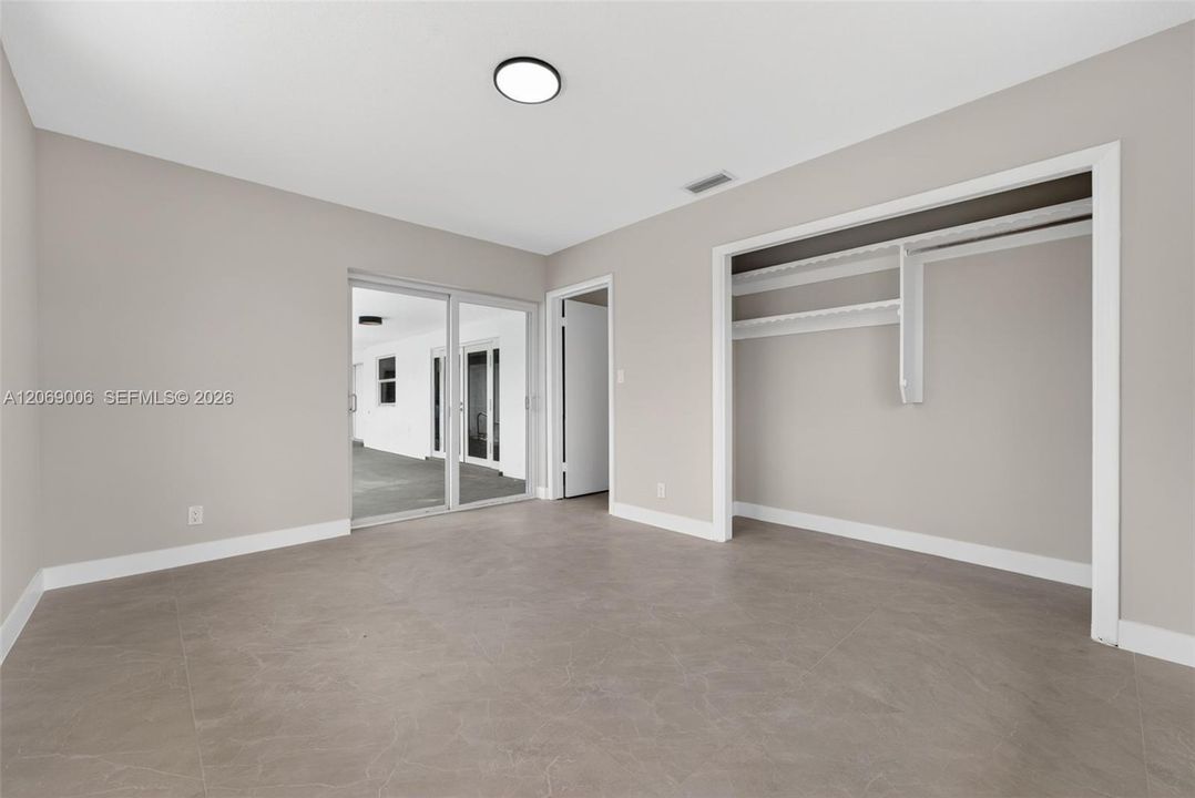 For Sale: $965,000 (4 beds, 2 baths, 1930 Square Feet)