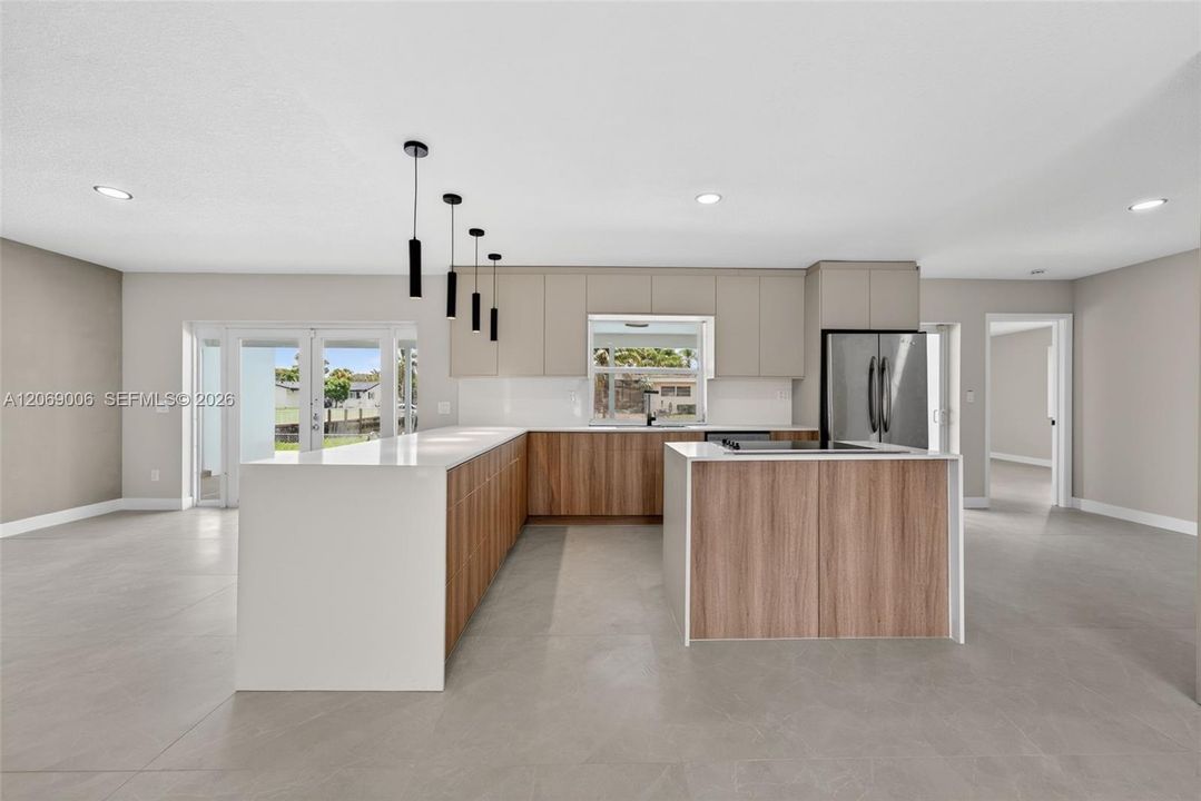 For Sale: $965,000 (4 beds, 2 baths, 1930 Square Feet)