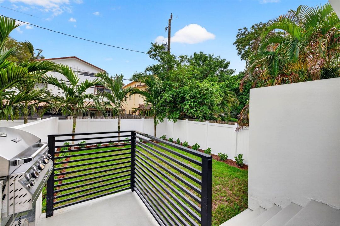 49-web-or-mls-699A8580