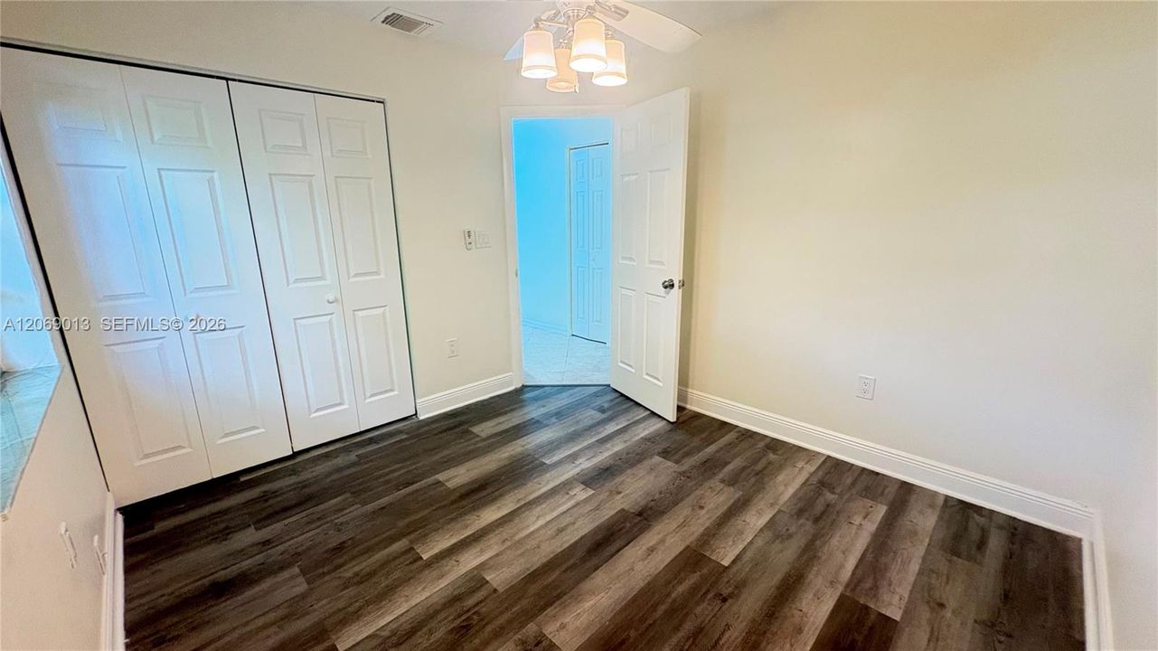For Rent: $3,800 (3 beds, 2 baths, 1360 Square Feet)