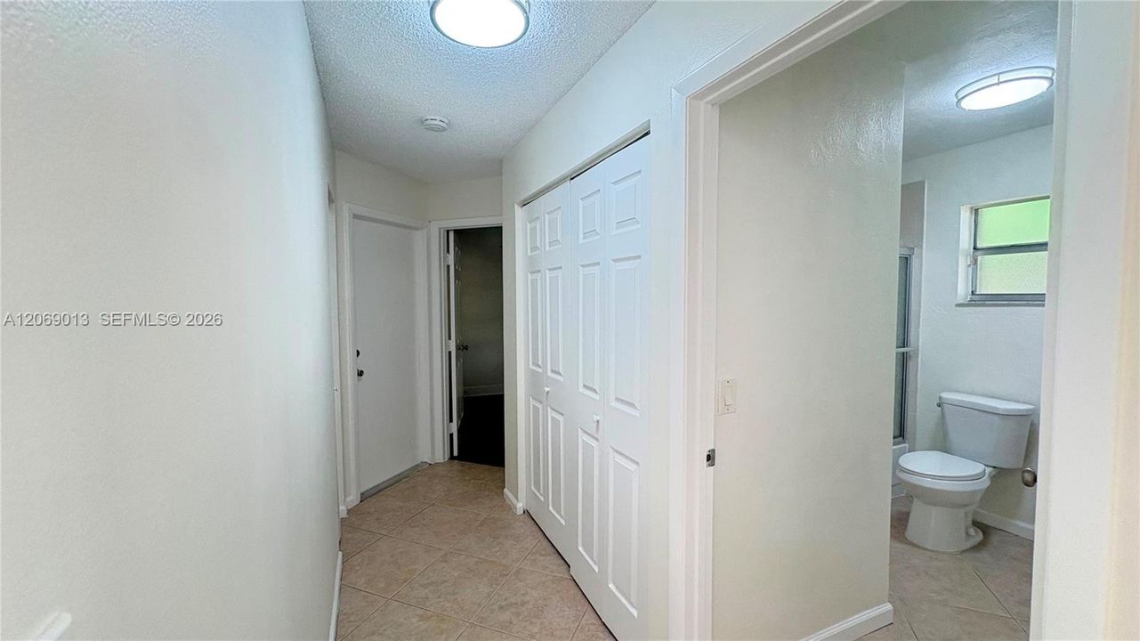 For Rent: $3,800 (3 beds, 2 baths, 1360 Square Feet)