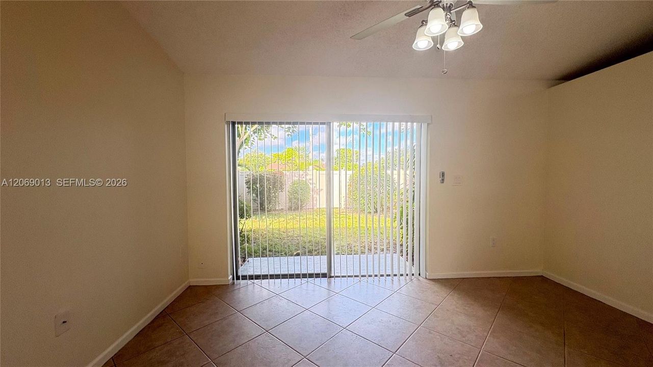 For Rent: $3,800 (3 beds, 2 baths, 1360 Square Feet)