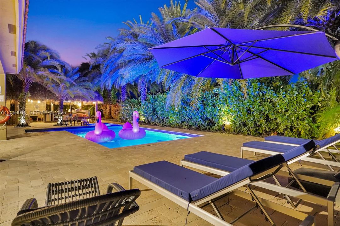 En Venta: $1,299,000 (6 camas, 4 baños, 0 Pies cuadrados)