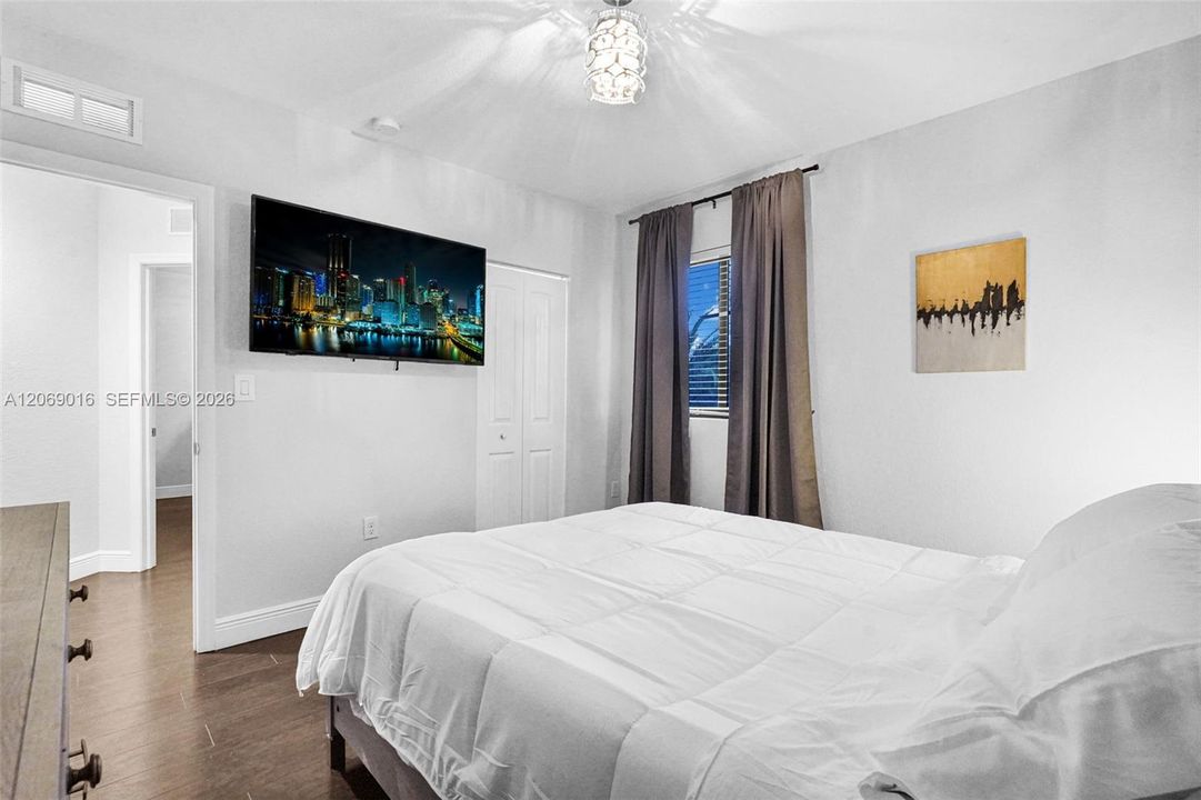 En Venta: $1,299,000 (6 camas, 4 baños, 0 Pies cuadrados)
