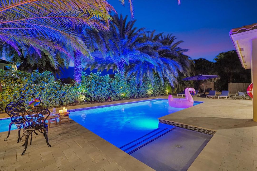 En Venta: $1,299,000 (6 camas, 4 baños, 0 Pies cuadrados)