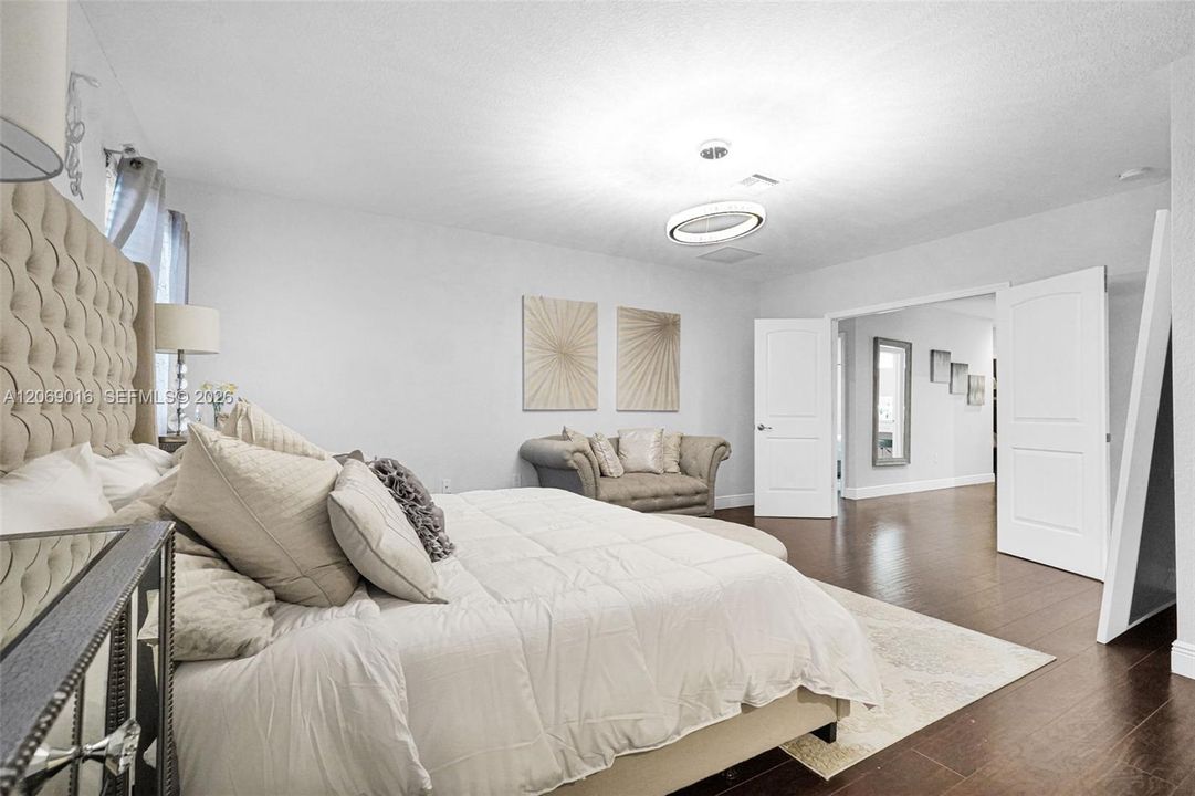 En Venta: $1,299,000 (6 camas, 4 baños, 0 Pies cuadrados)