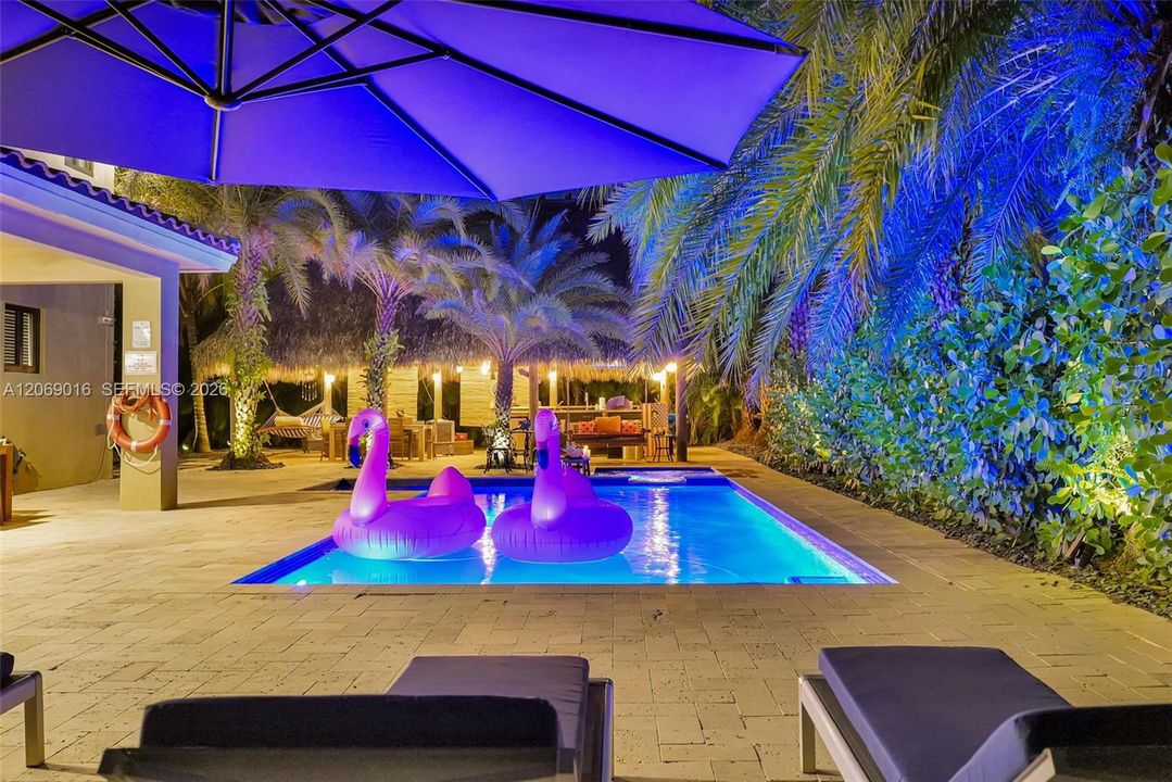 En Venta: $1,299,000 (6 camas, 4 baños, 0 Pies cuadrados)