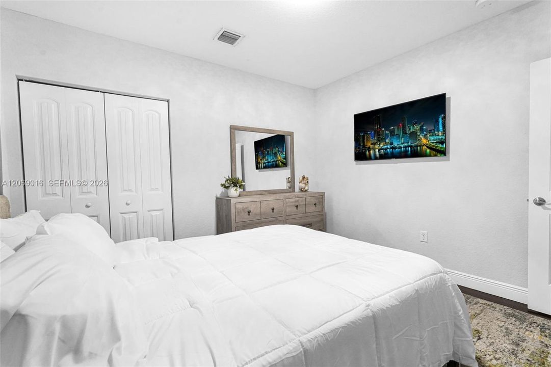 En Venta: $1,299,000 (6 camas, 4 baños, 0 Pies cuadrados)