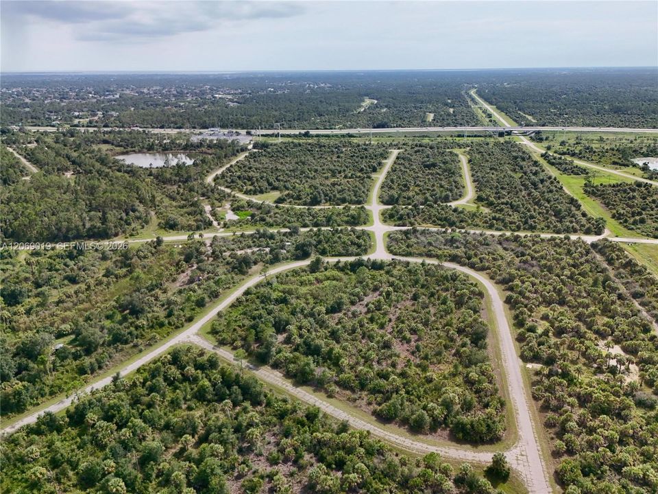 待售: $18,000 (0.23 acres)
