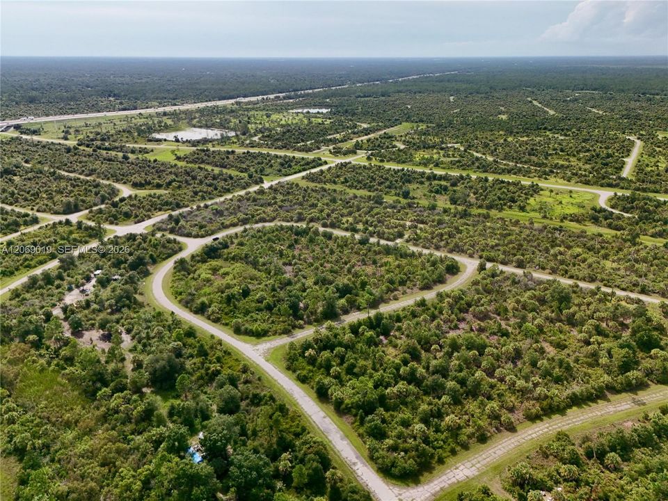 待售: $18,000 (0.23 acres)