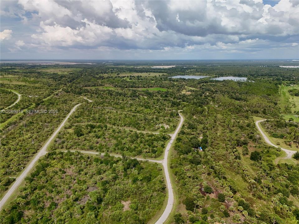 待售: $18,000 (0.23 acres)