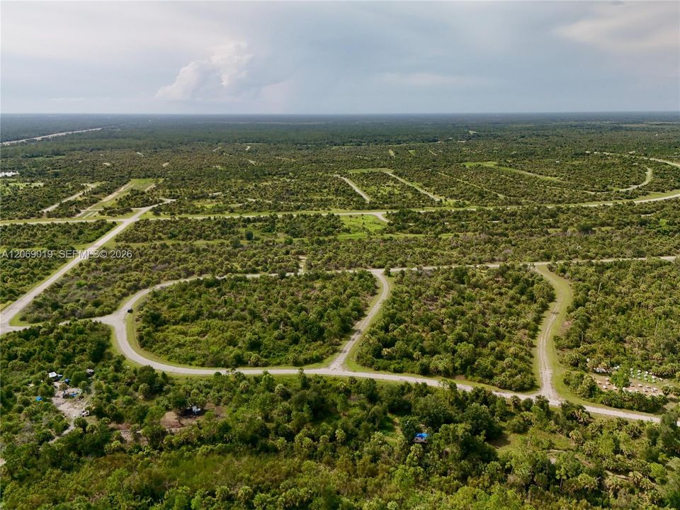 待售: $18,000 (0.23 acres)