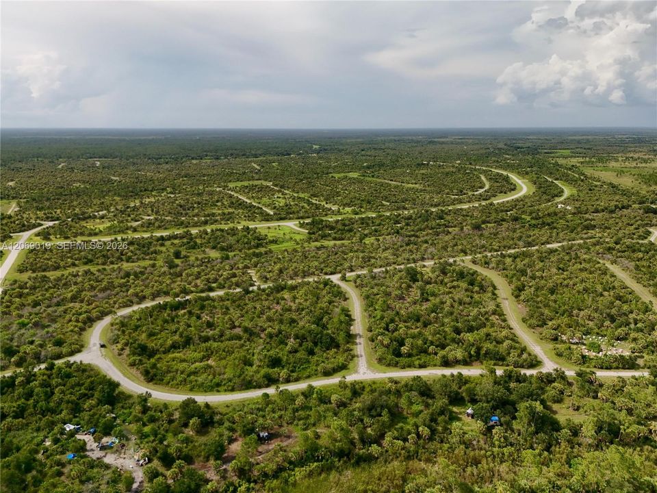 待售: $18,000 (0.23 acres)