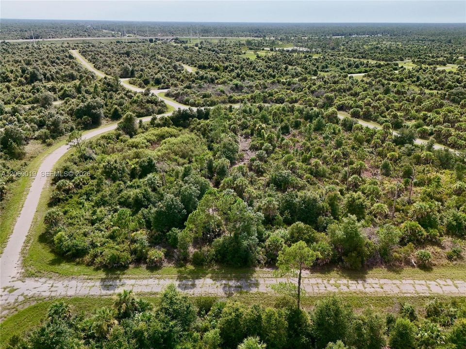 待售: $18,000 (0.23 acres)
