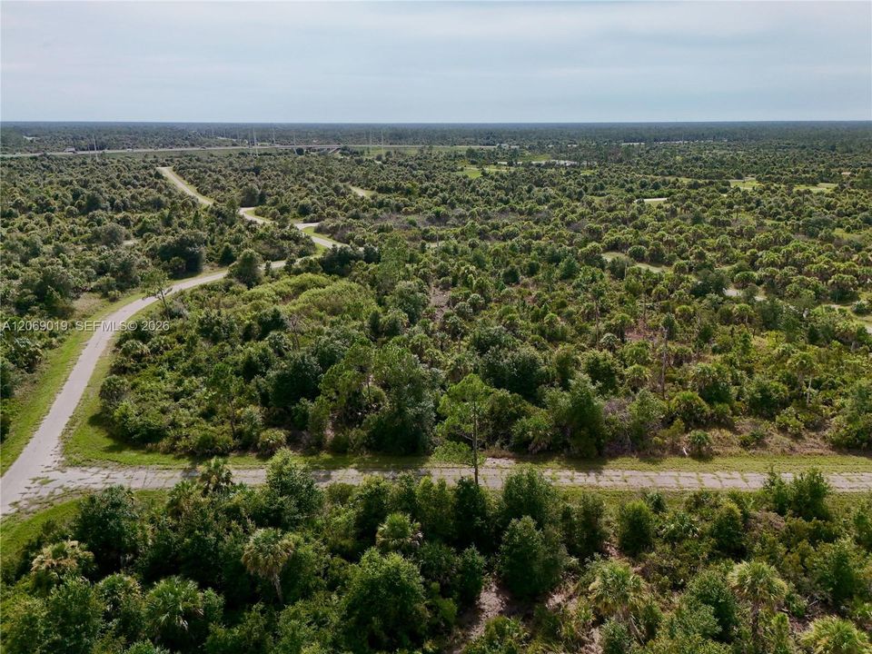 待售: $18,000 (0.23 acres)
