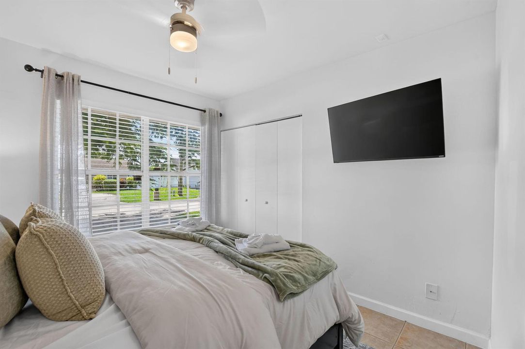 2nd Bedroom