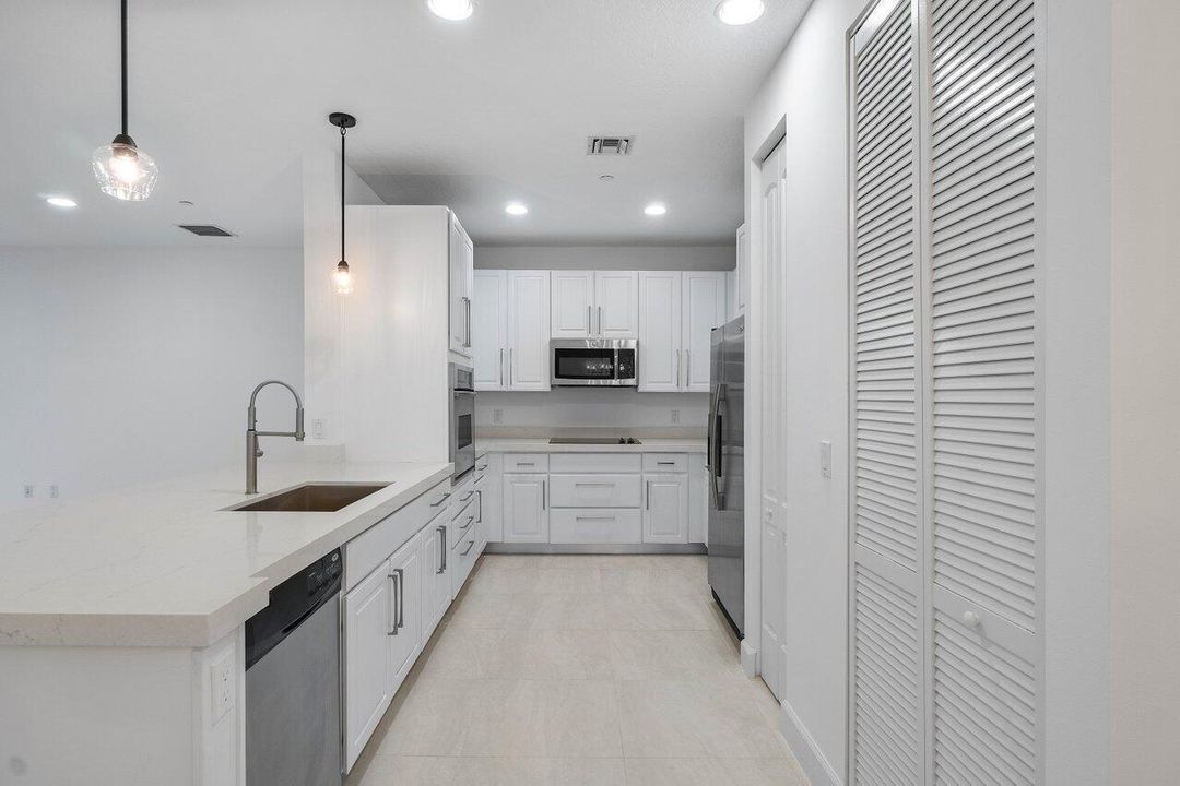 008-4886Northwest16thAvenue-BocaRaton-FL