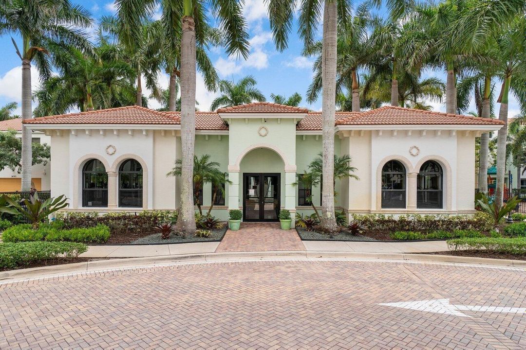 034-4886Northwest16thAvenue-BocaRaton-FL