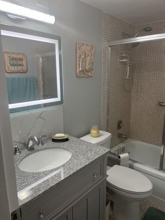 Full Bathroom