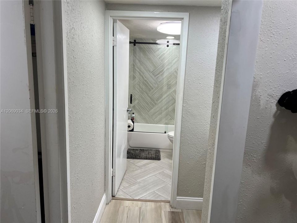На продажу: $649,999 (2 спален, 2 ванн, 1320 Квадратных фут)