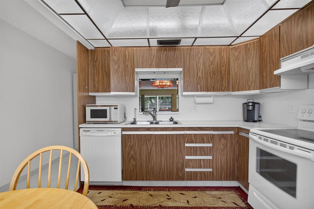 8-web-or-mls-2201-6987