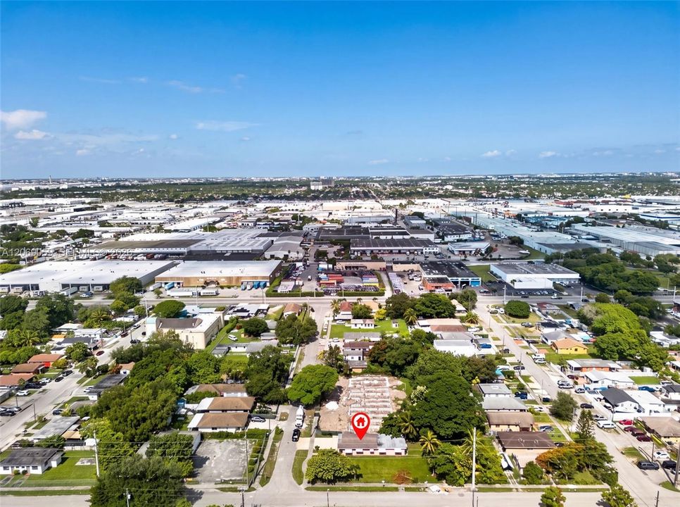 For Sale: $549,500 (3 beds, 2 baths, 1656 Square Feet)