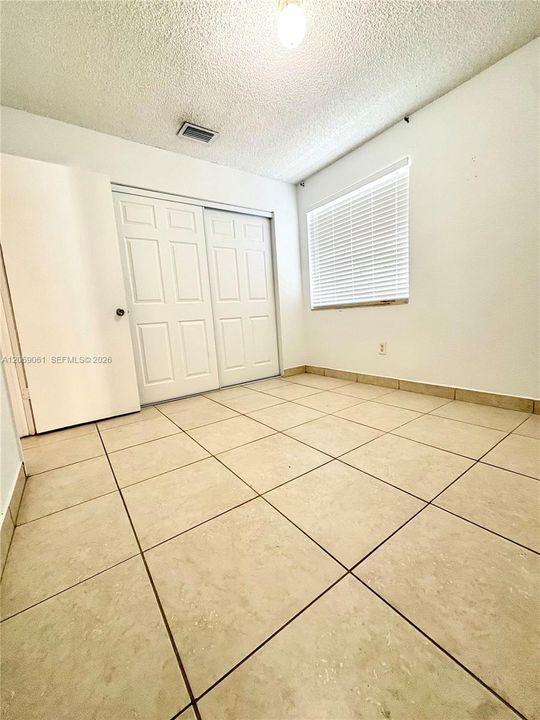 En Venta: $559,000 (3 camas, 2 baños, 1624 Pies cuadrados)