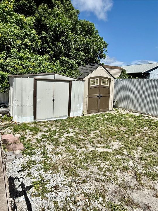 En Venta: $559,000 (3 camas, 2 baños, 1624 Pies cuadrados)