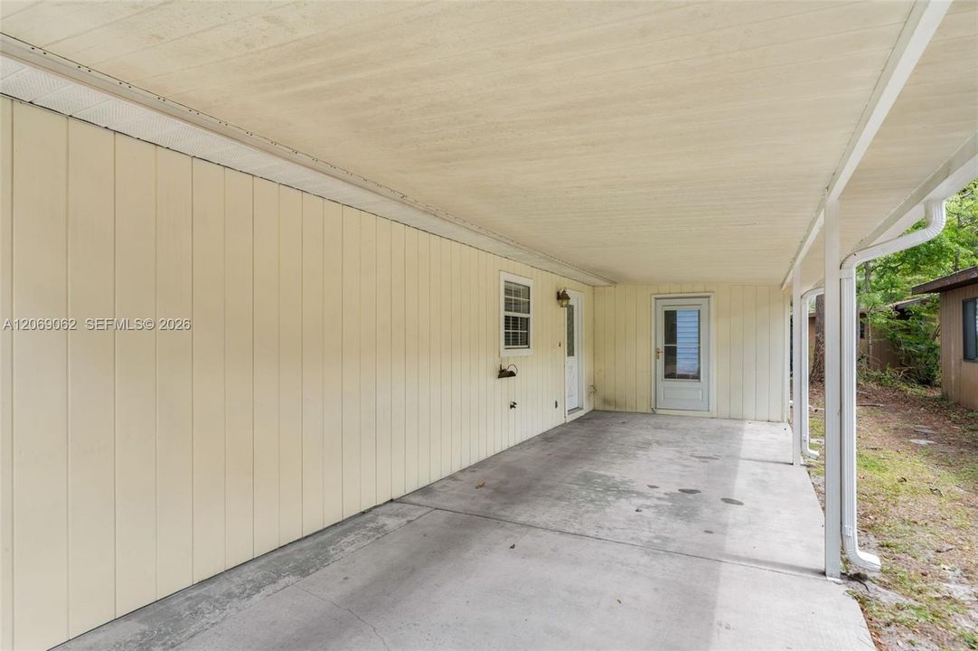 For Sale: $218,000 (2 beds, 2 baths, 1152 Square Feet)