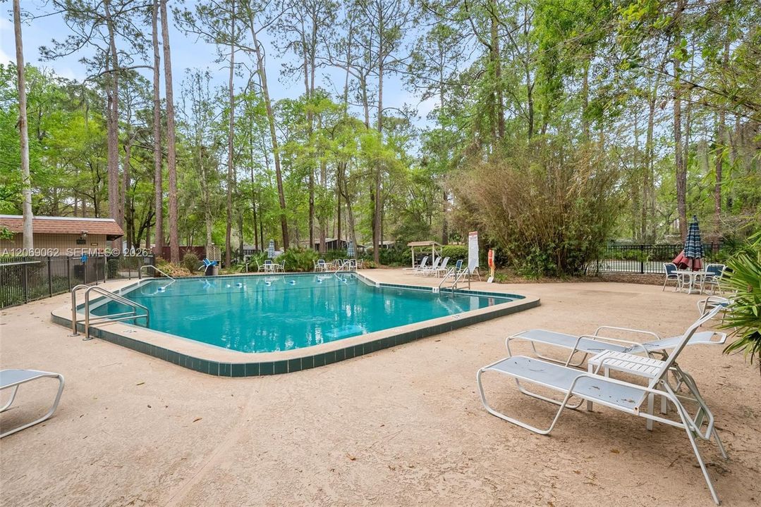 For Sale: $218,000 (2 beds, 2 baths, 1152 Square Feet)