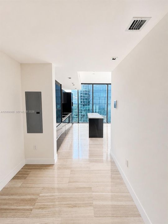 For Sale: $815,000 (1 beds, 1 baths, 792 Square Feet)