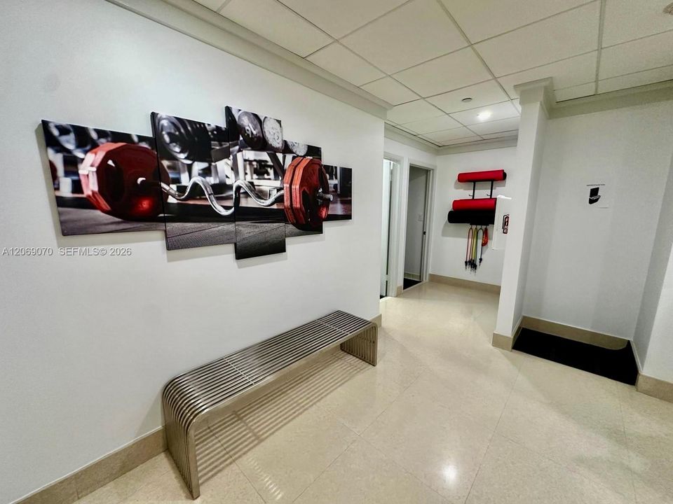 For Rent: $4,500 (2 beds, 2 baths, 848 Square Feet)