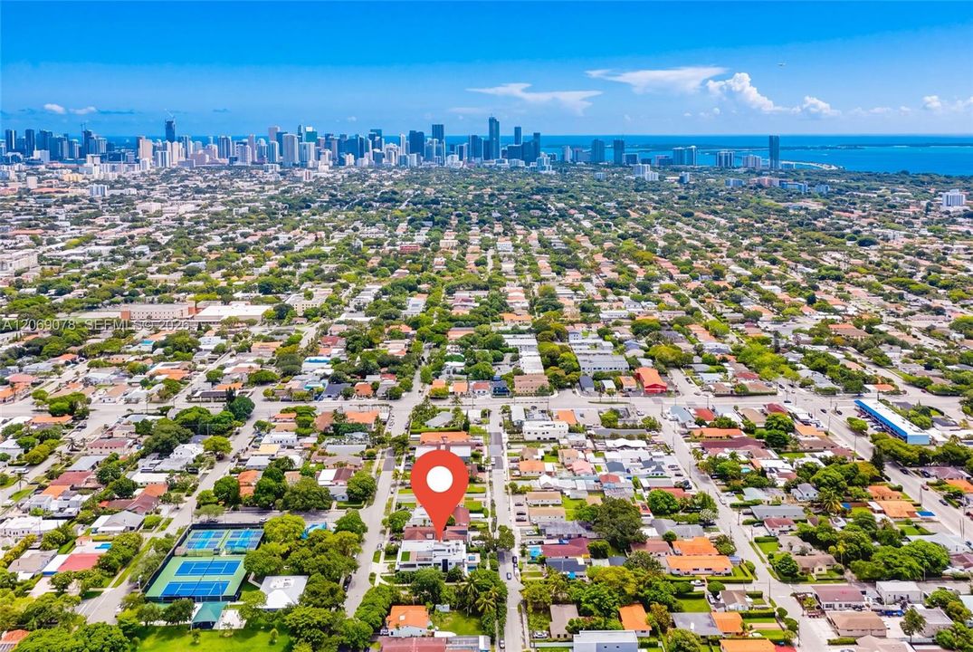 For Sale: $2,750,000 (4 beds, 5 baths, 3544 Square Feet)