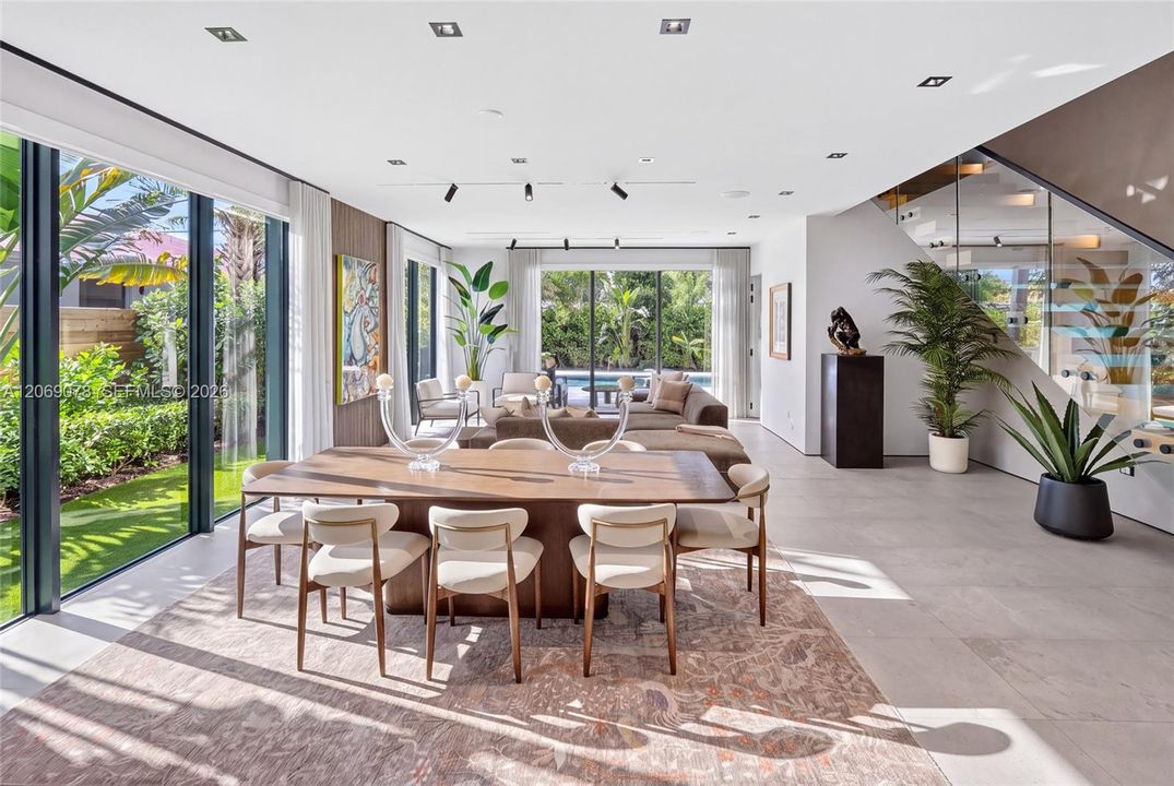 For Sale: $2,750,000 (4 beds, 5 baths, 3544 Square Feet)