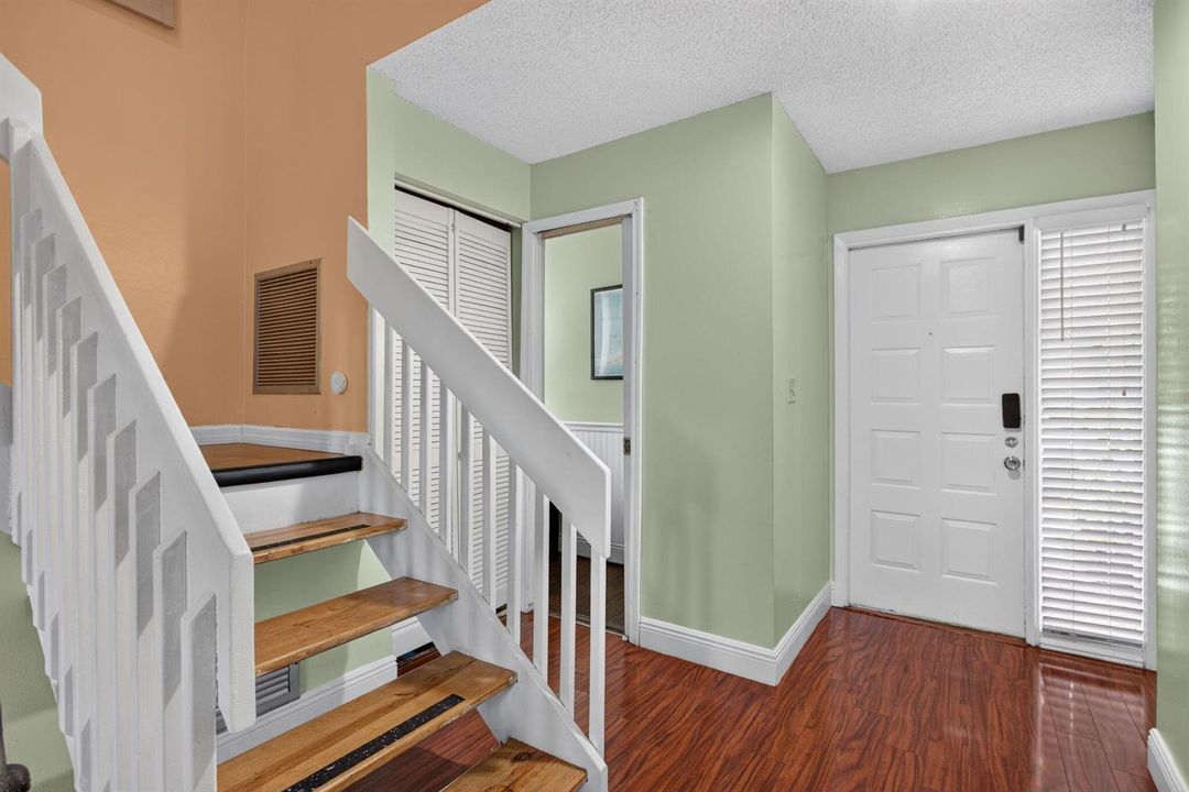 8-web-or-mls-4705-7742