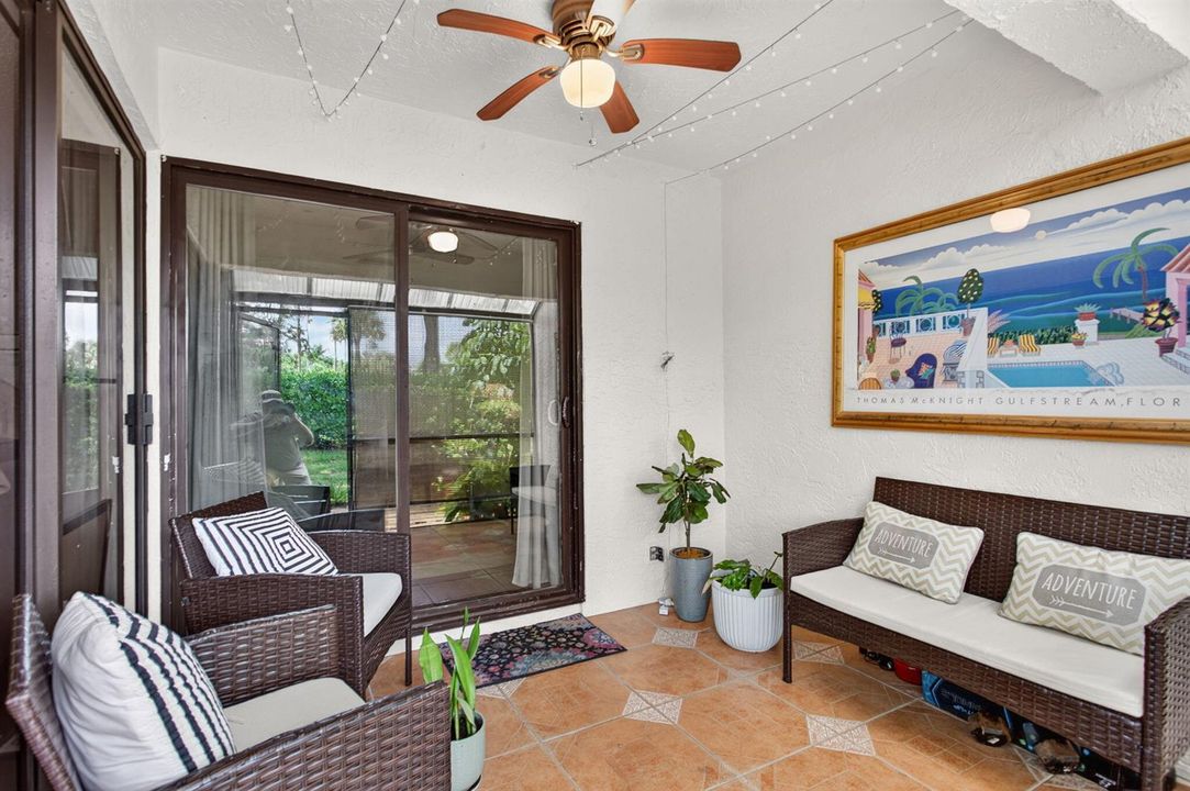 25-web-or-mls-4705-7842