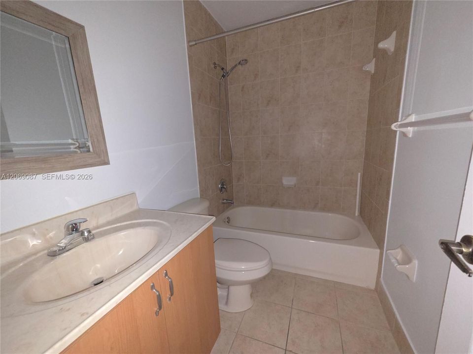En Renta: $2,900 (3 camas, 2 baños, 1040 Pies cuadrados)