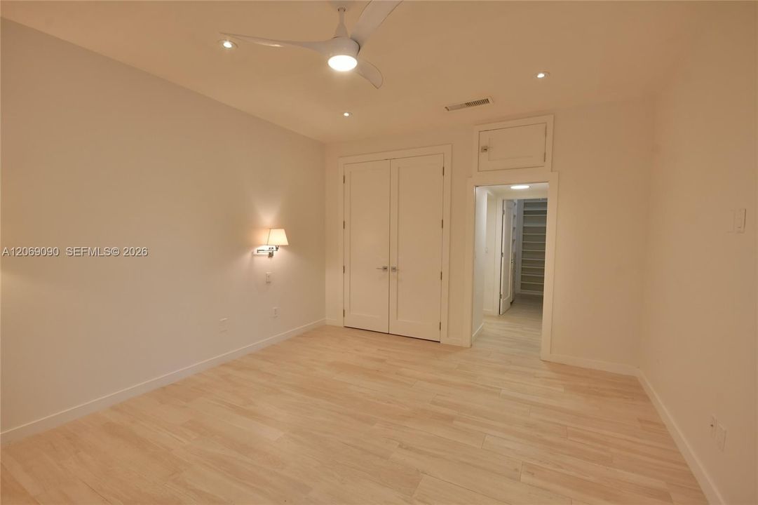 В аренду: $7,500 (3 спален, 2 ванн, 1734 Квадратных фут)