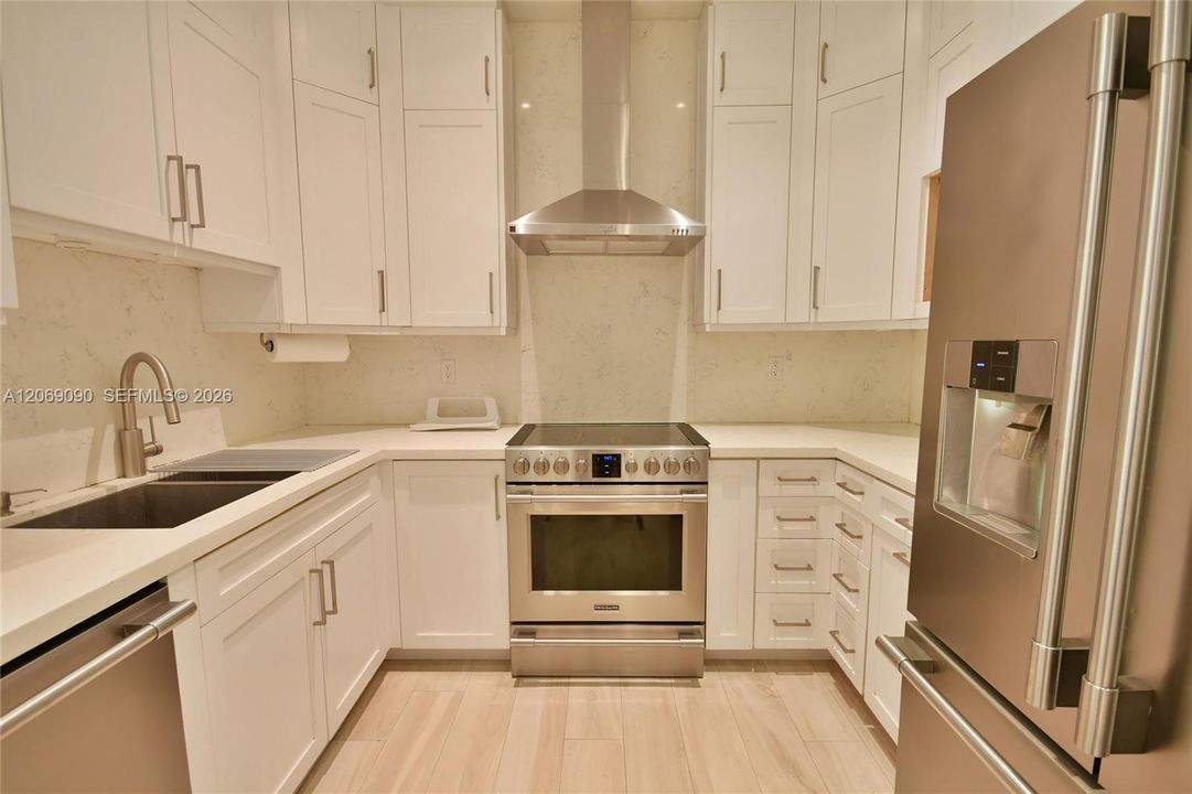 В аренду: $7,500 (3 спален, 2 ванн, 1734 Квадратных фут)